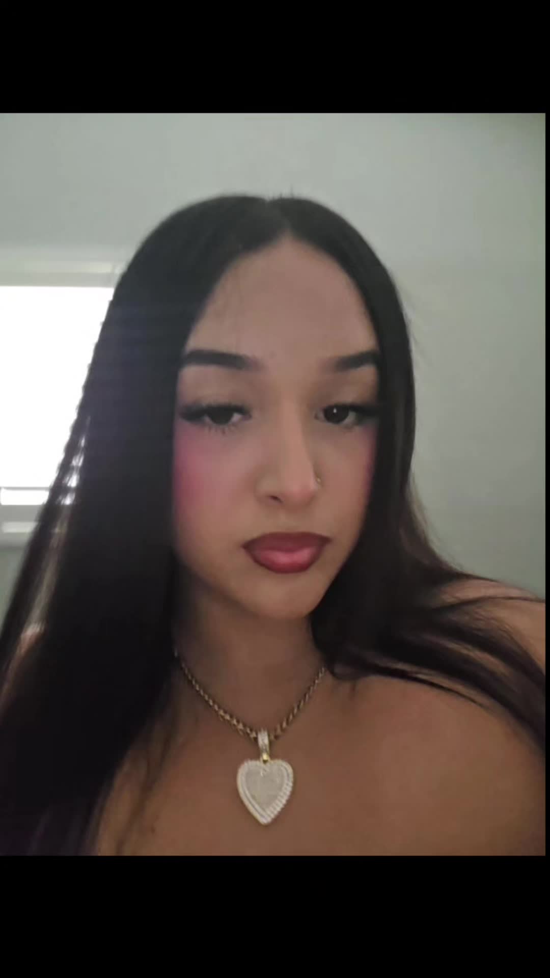 @Riri🕺🏽