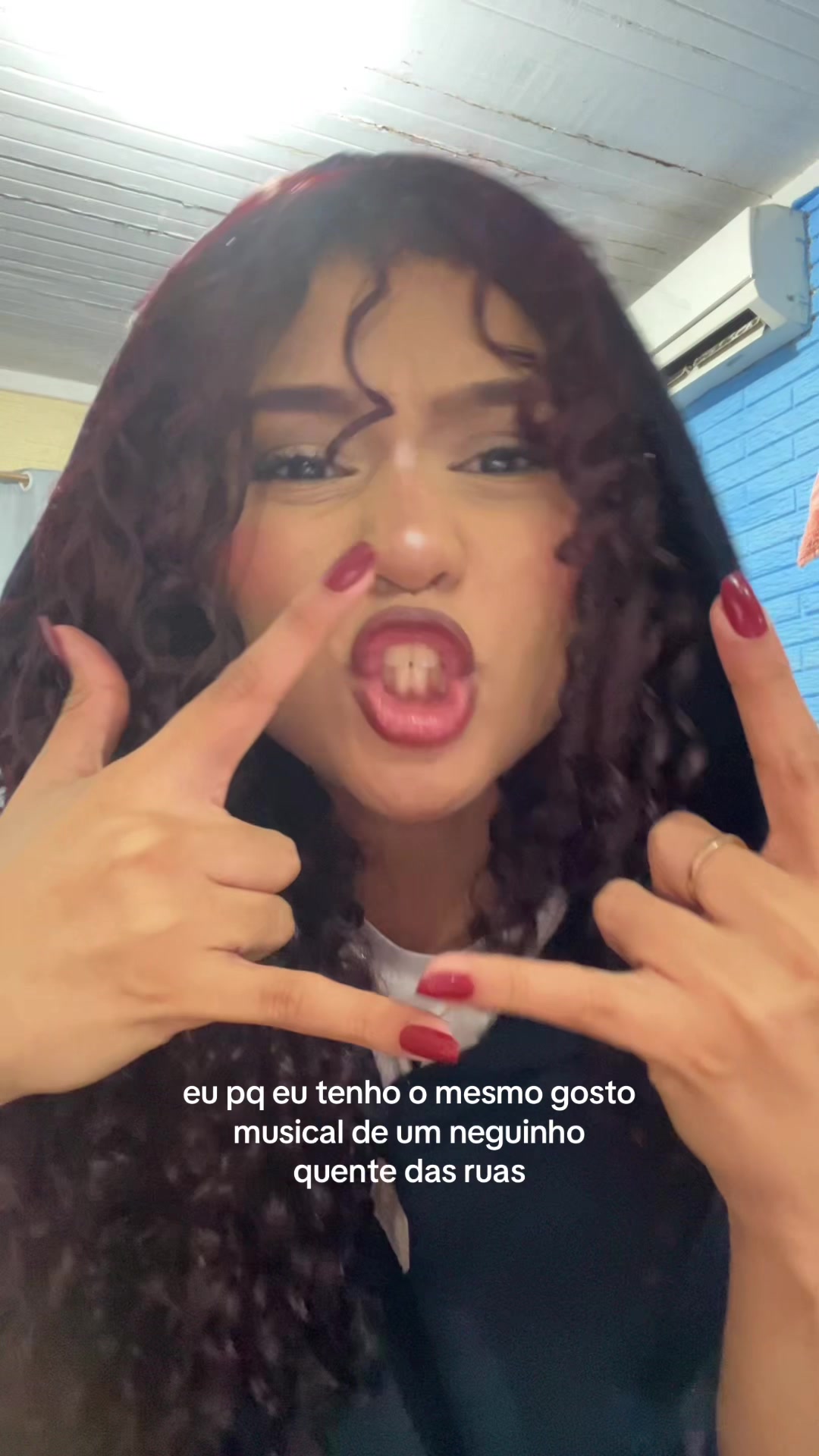 @fabiana