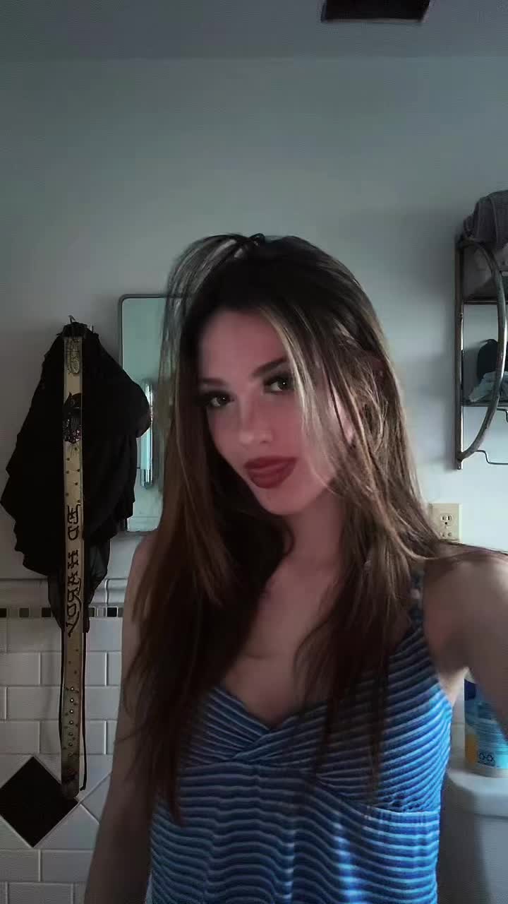 @ɐuɐlƎ