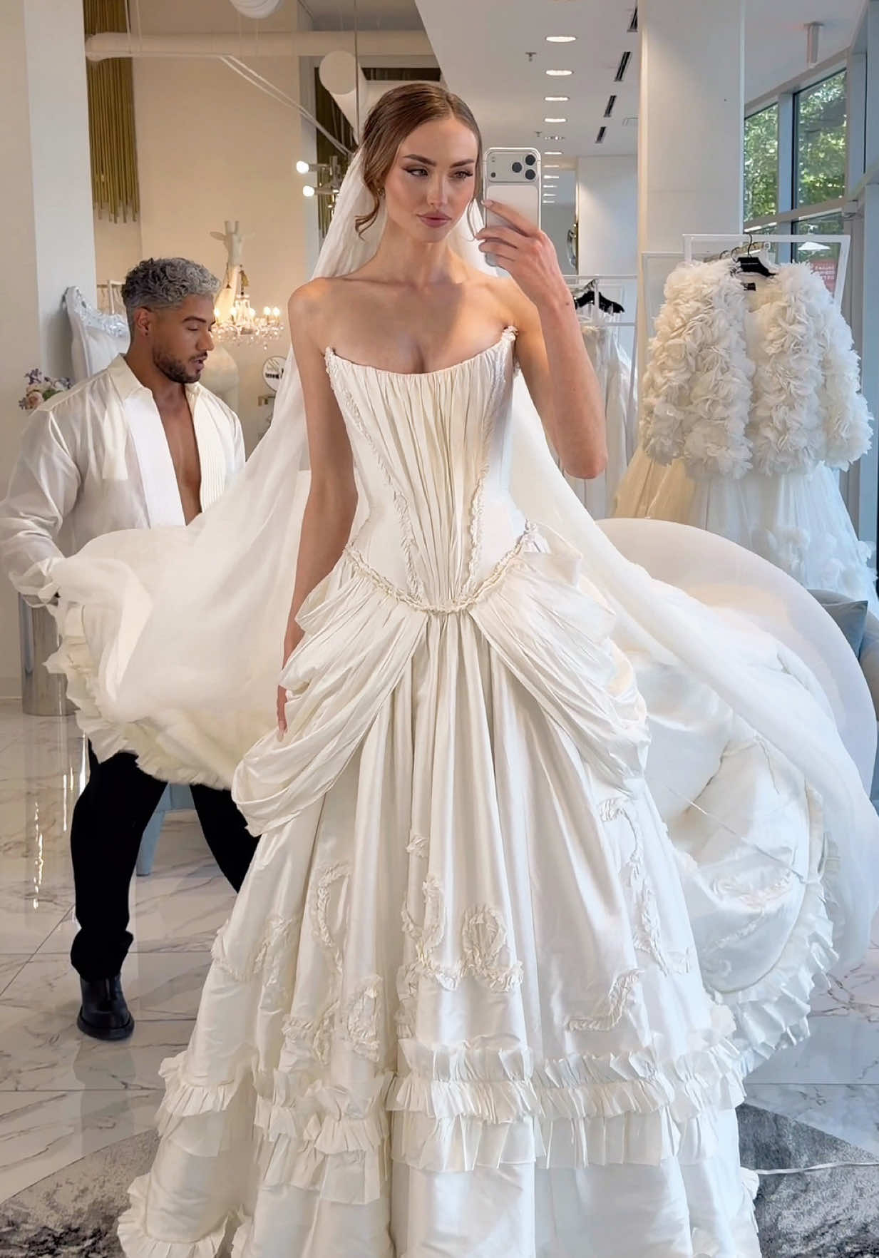 @iconicbridedallas