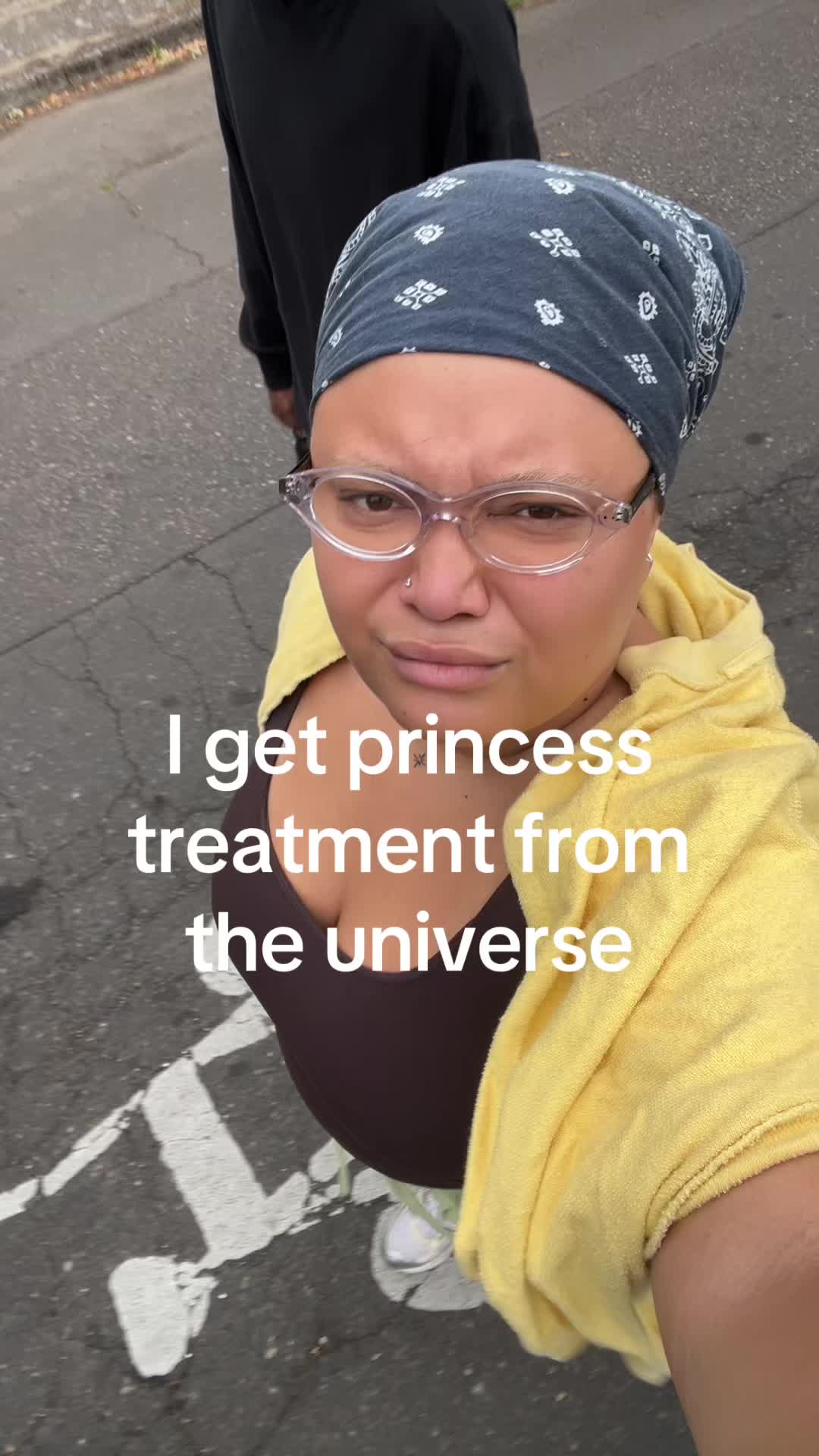 @earth2ellaray