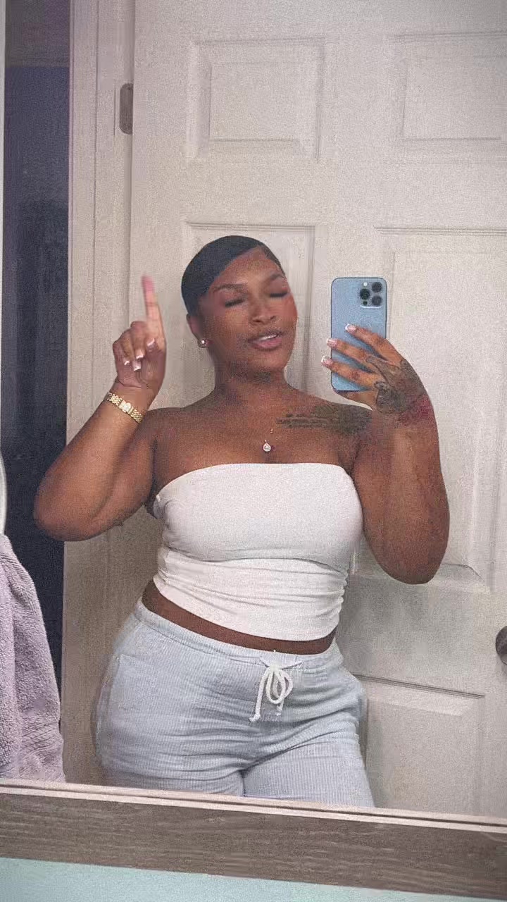 @thee.kelseycole
