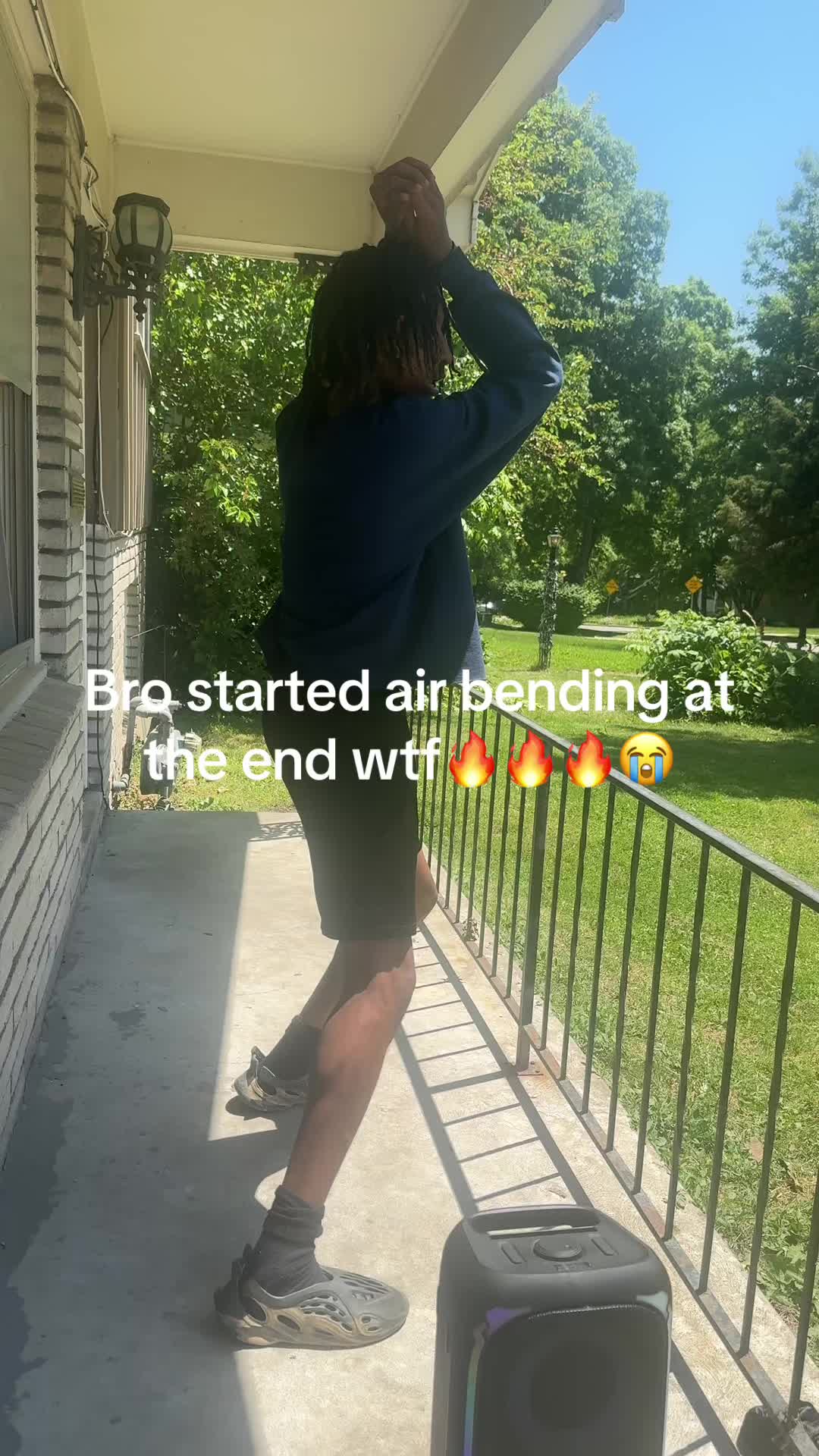@ayopi3rr3