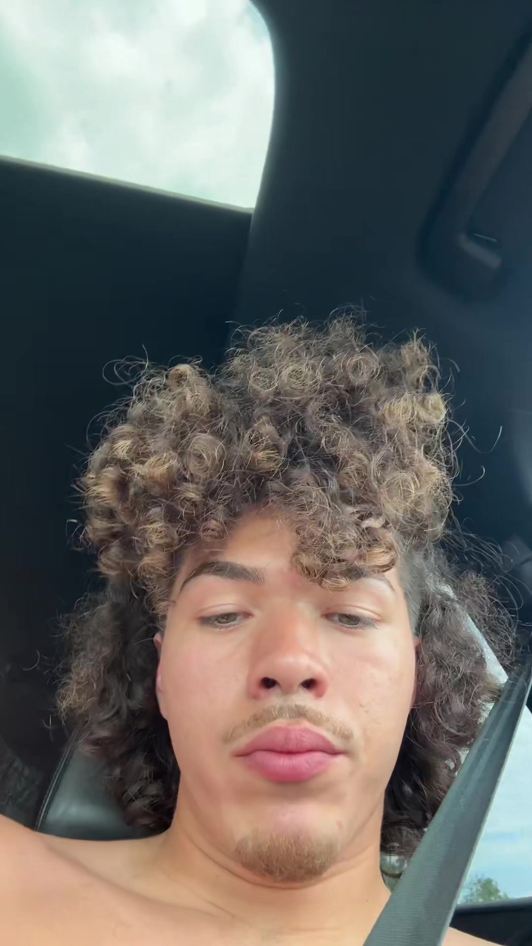 @therealwinniee