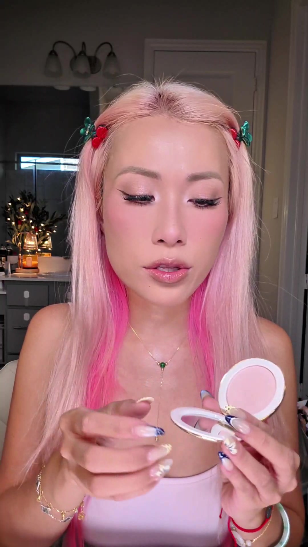 @VivyLe 🦋