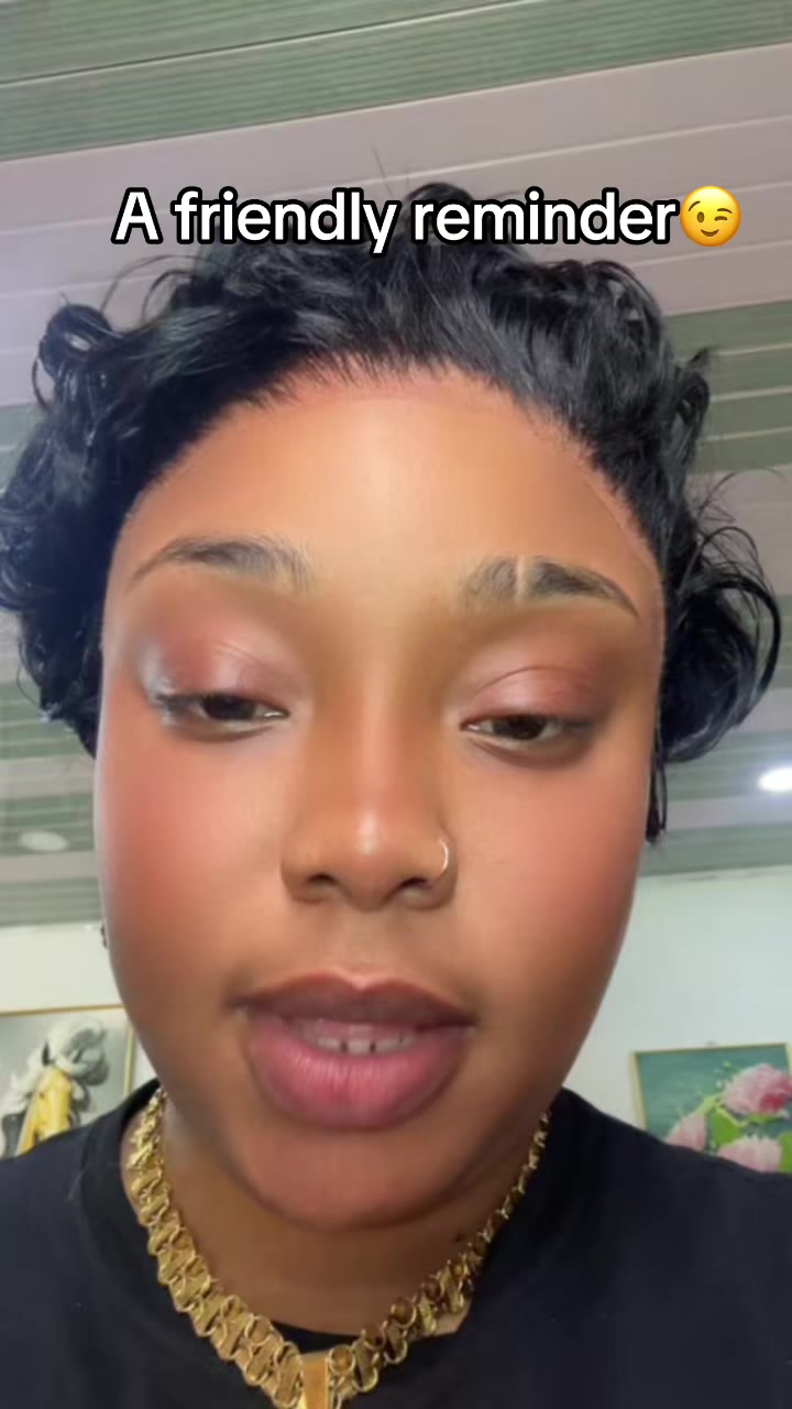 @✨Top Gyal | The Hairdresser✨