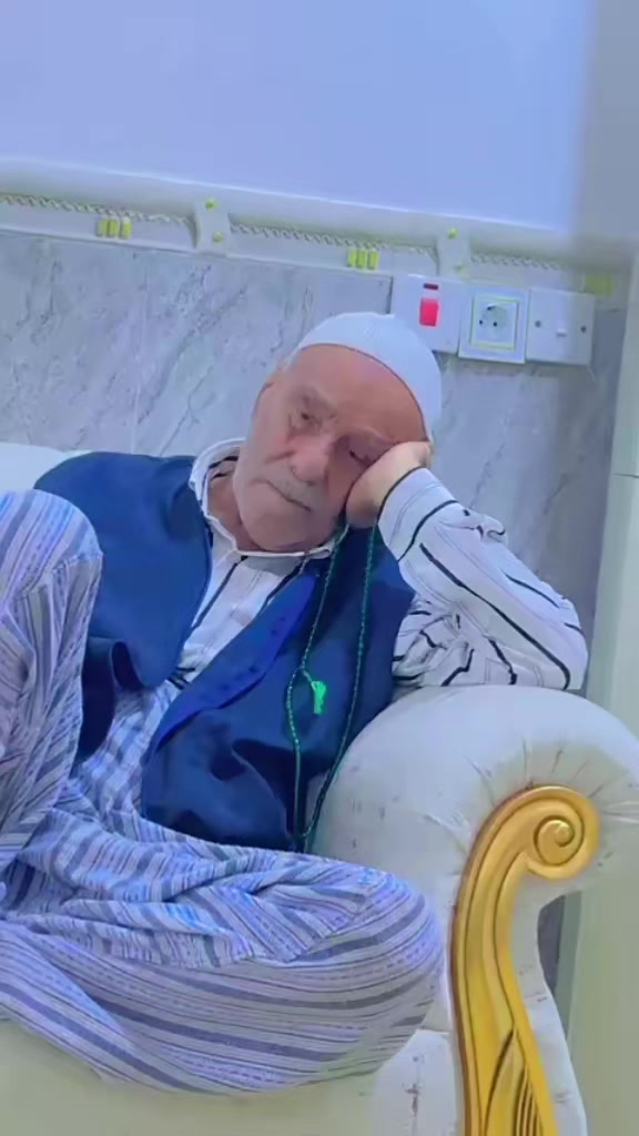 @دیدار گلۆ