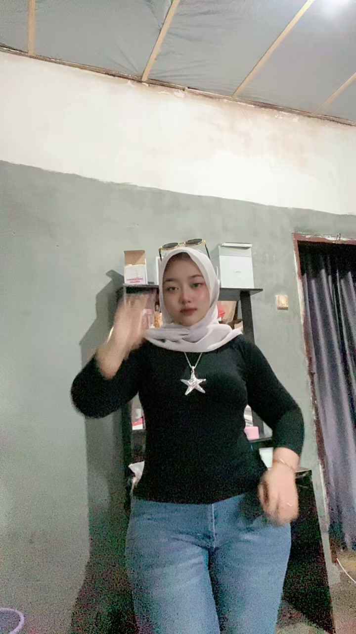 @Indriii🍑