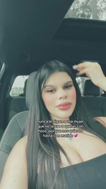 @Daniela reyes🇨🇺