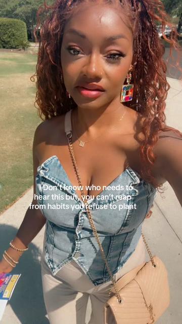 @EbonyWealthyWellness