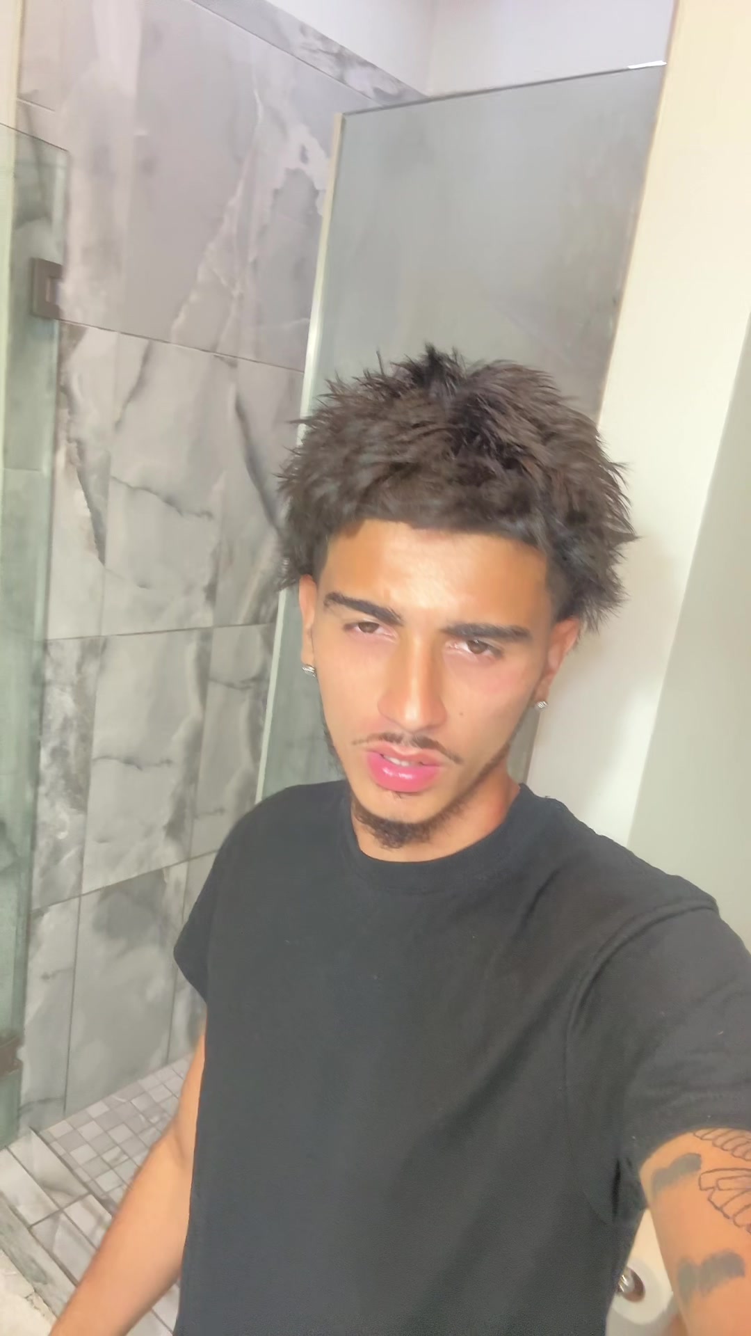 @Lil Izzy🩸