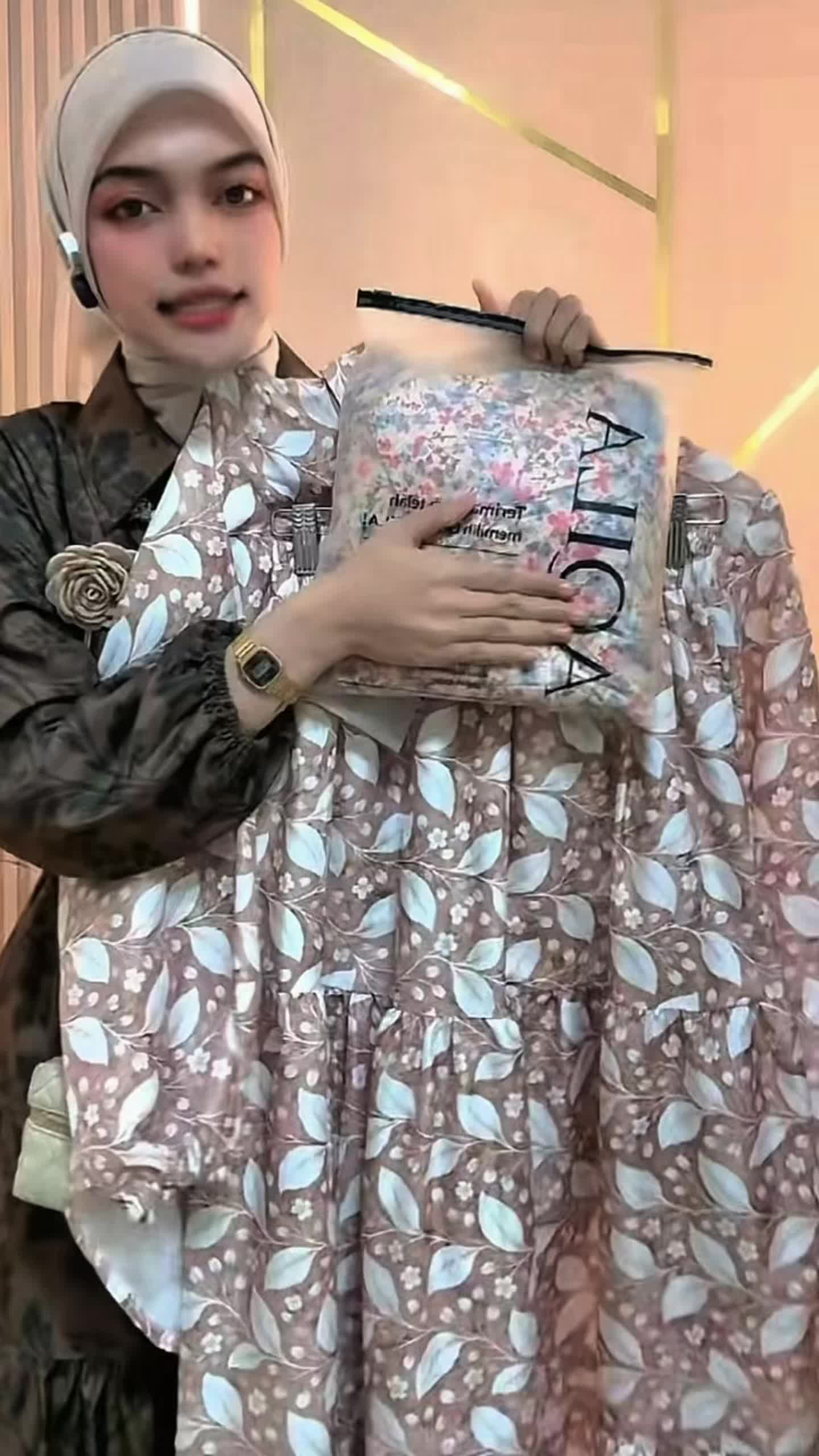 @nailakharisma4