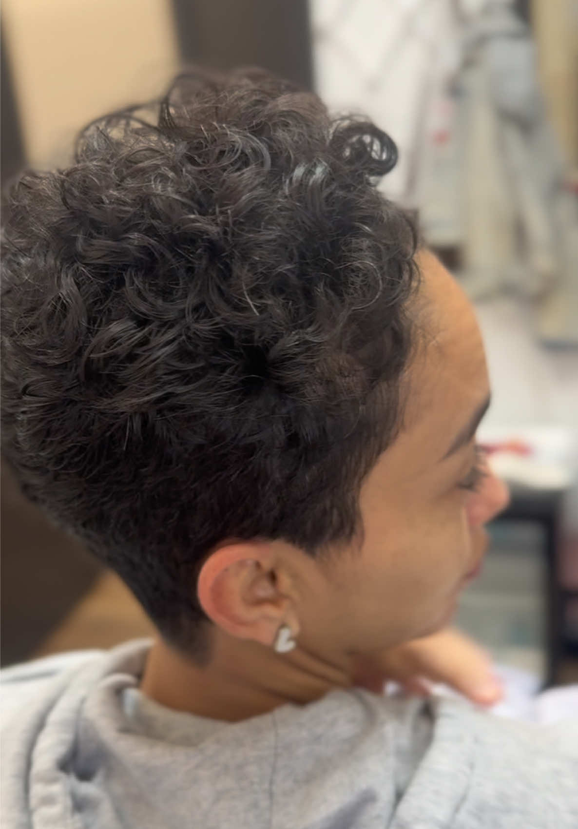@MsTytaniumCuts