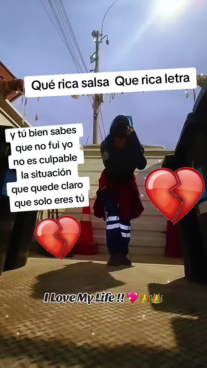 @LaPamelaSantos87