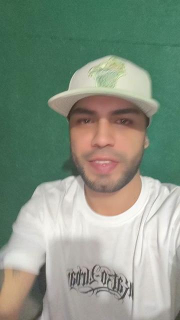 @Luis Arenas🥃