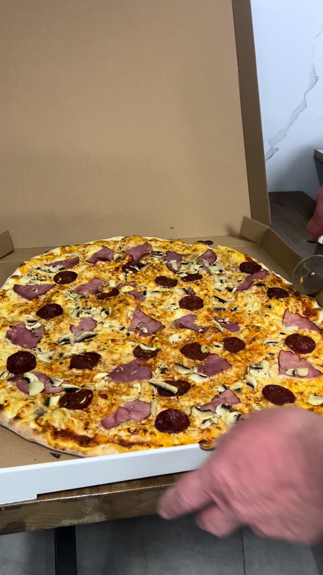 @Swedish Pizza