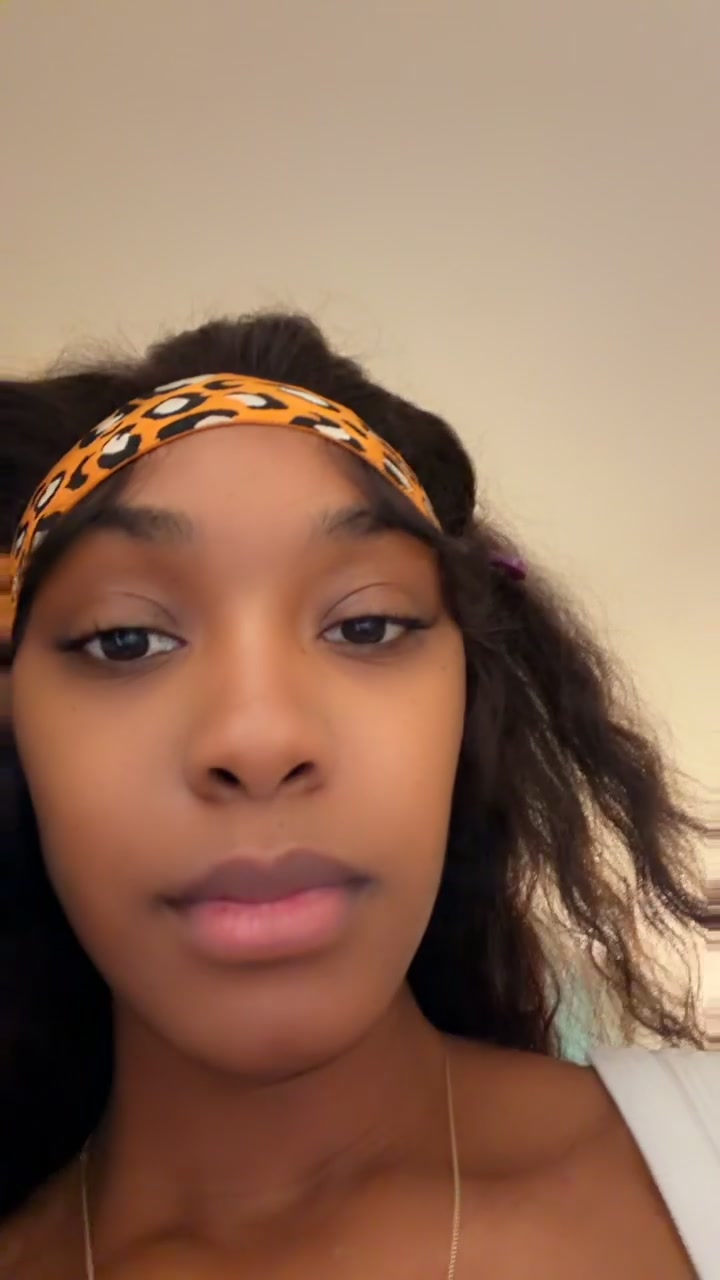 @KayWOAH HUNCHO
