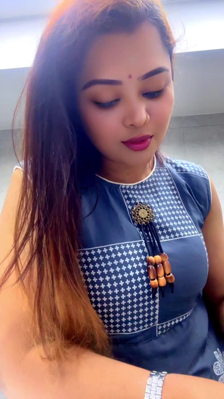 @RSundari♥️✨