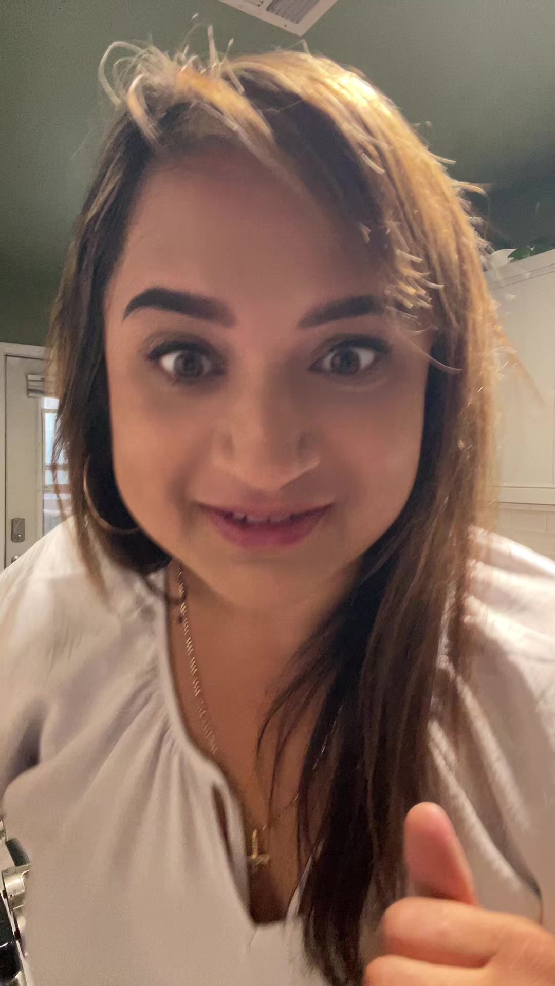 @larahuckleberry