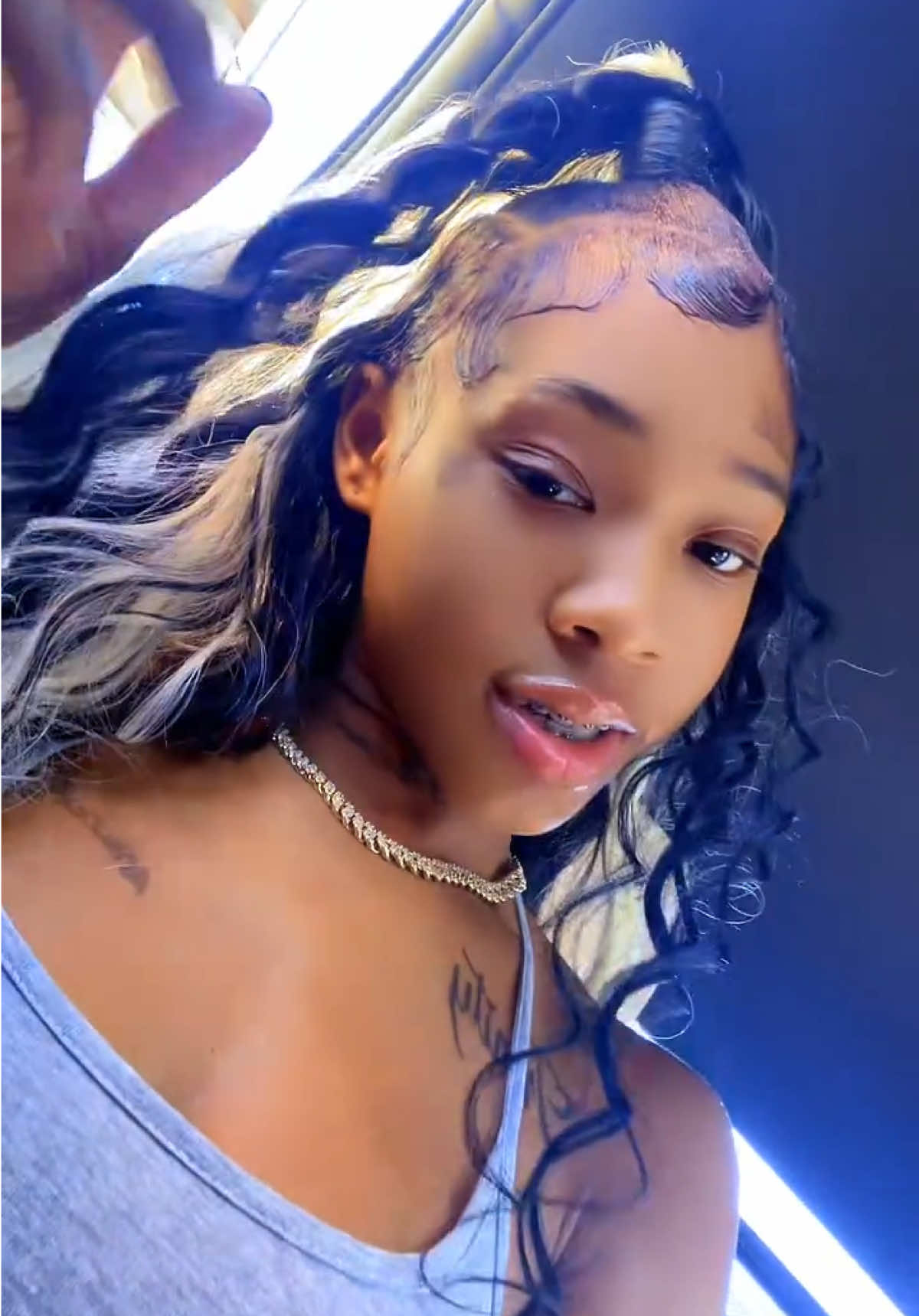 @novabeezyx