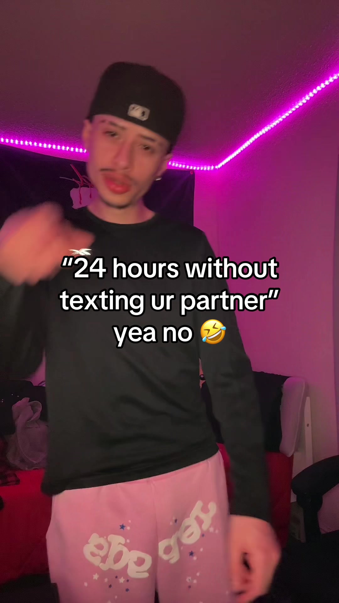 @๐๐๐๐๐๐๐๐๐ ๐ธ