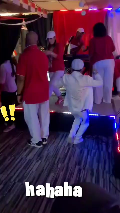 @Azreena_cutey🇸🇬