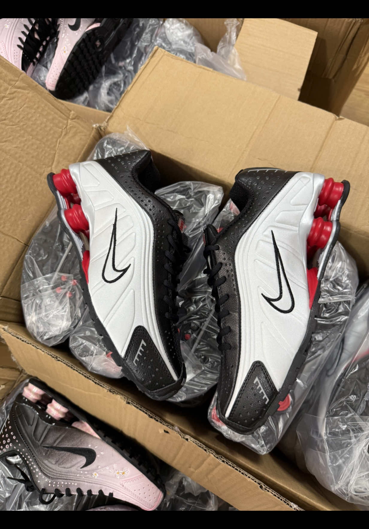 @shoeswholesaler
