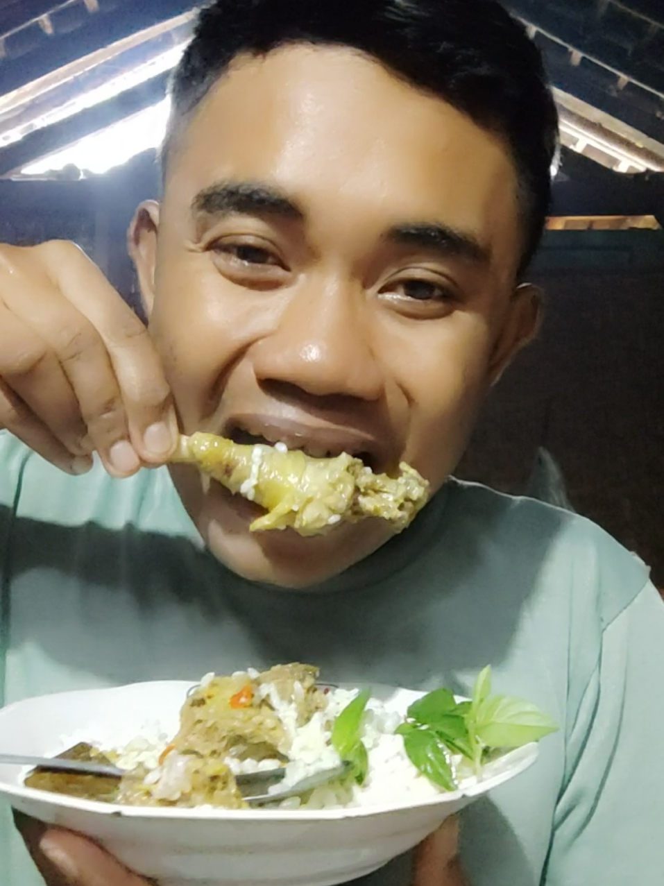 @Sinoman Njayan