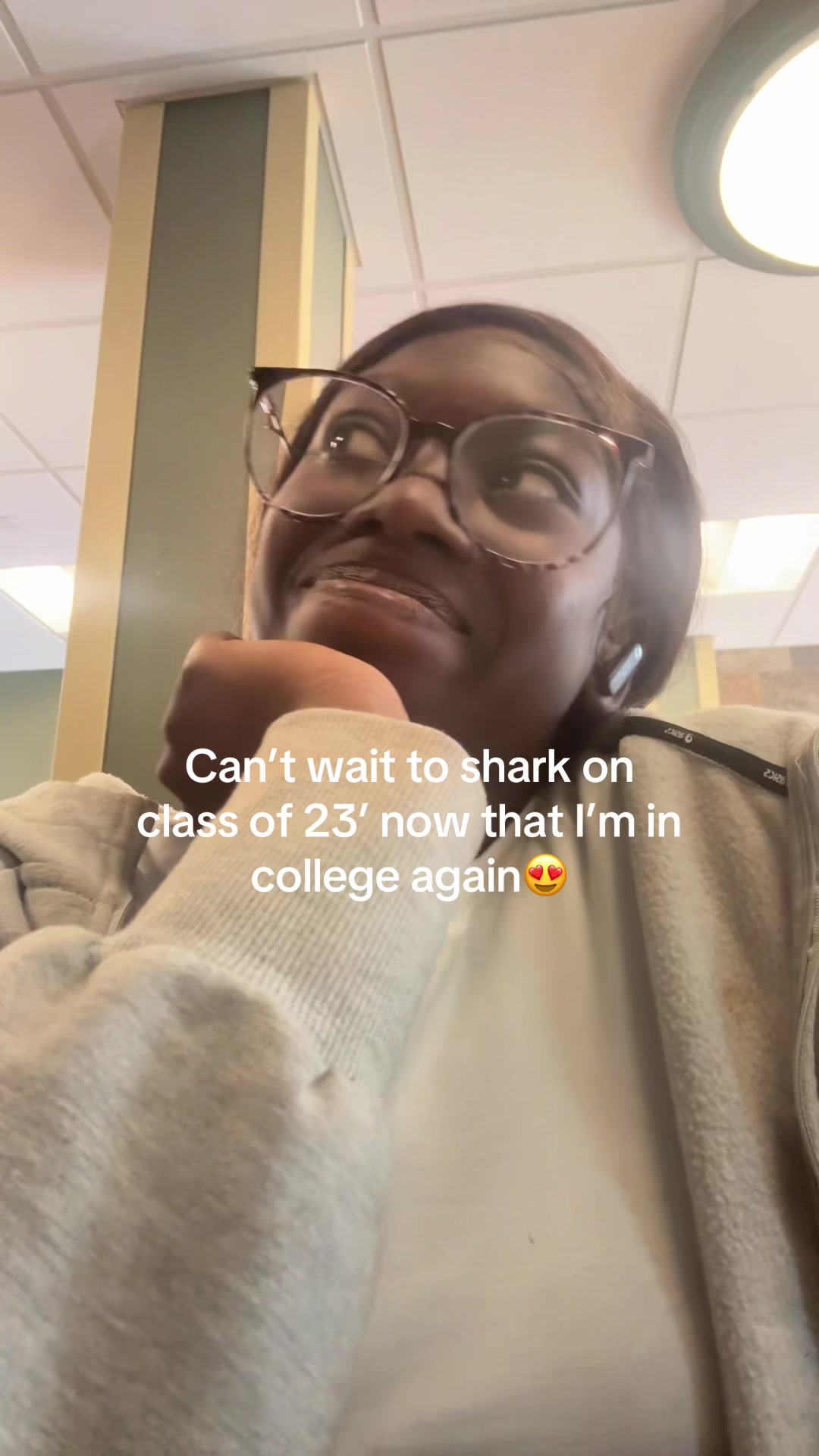 @🙂