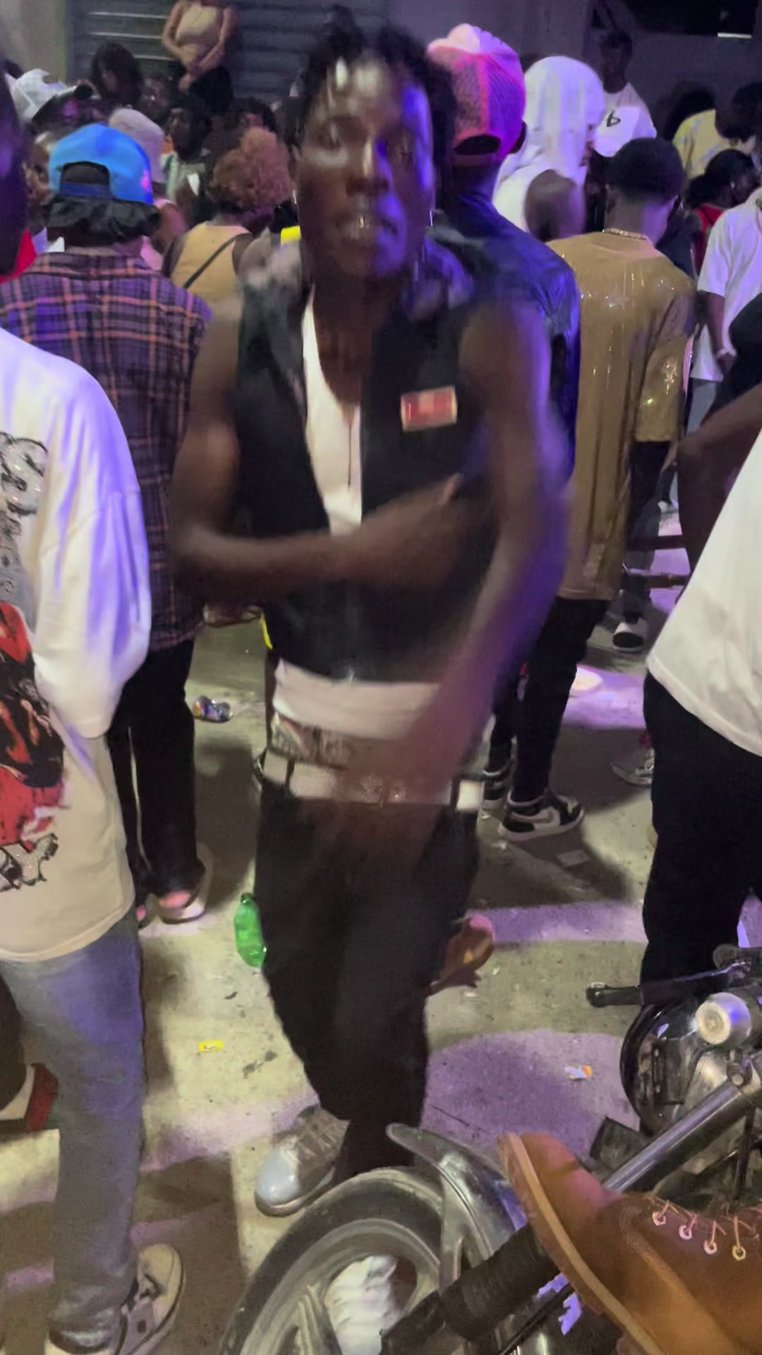 @Tenge Ha&iuml;ti🇭🇹🇬🇳🇬🇭🇬🇫