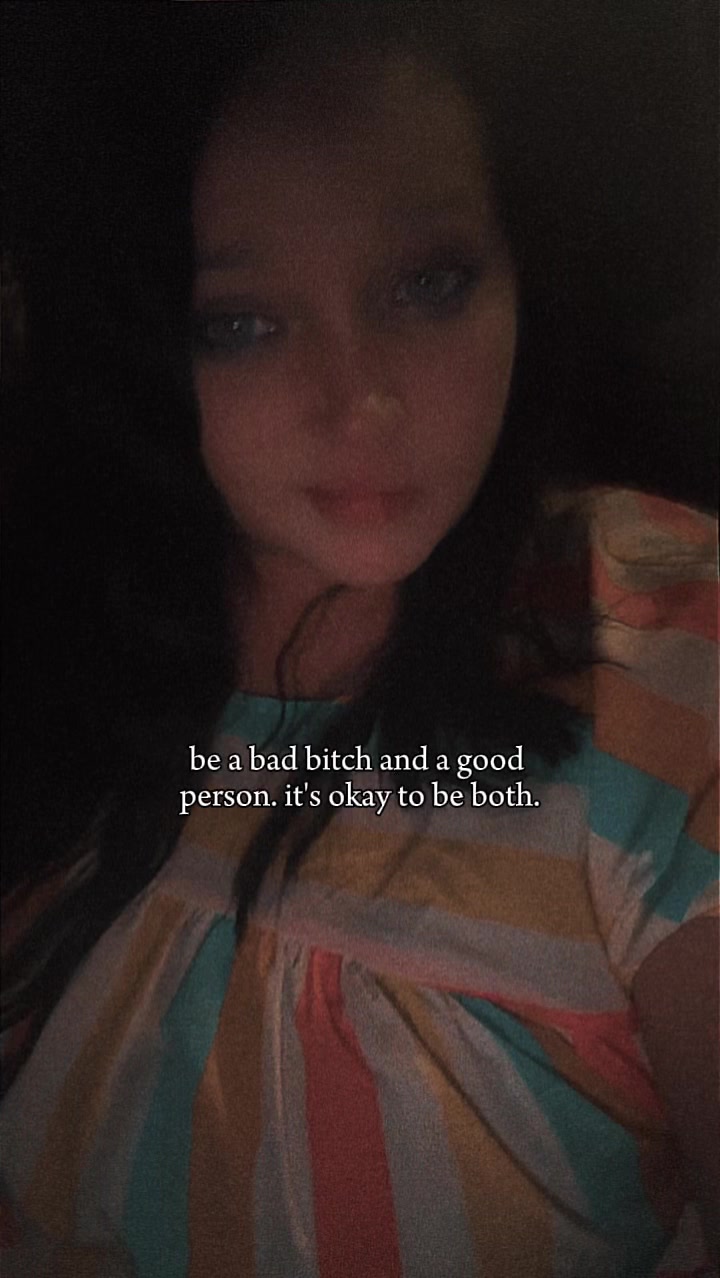 @somebodys_fineass_wife