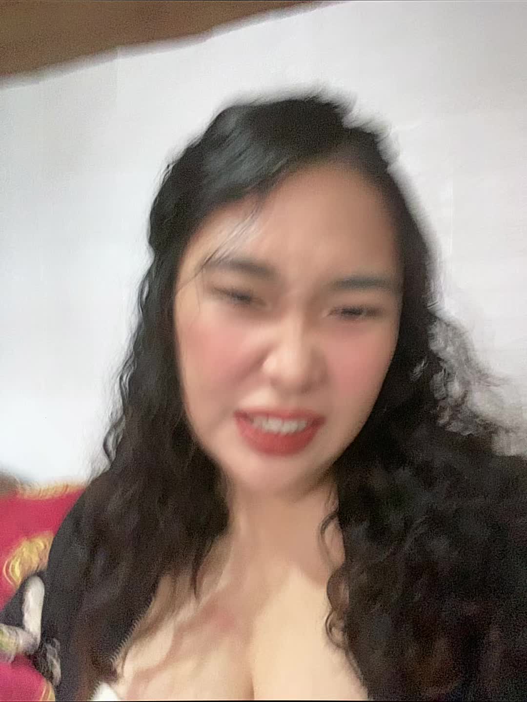 @Ellesi