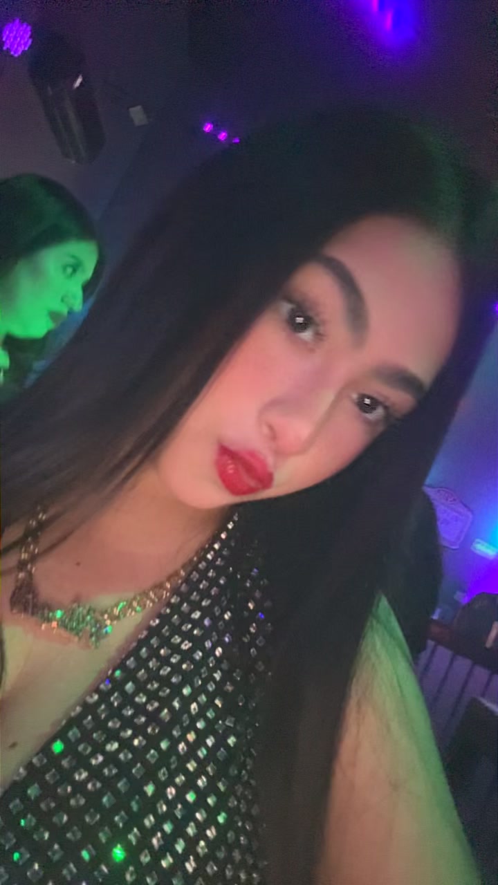 @𝓝★