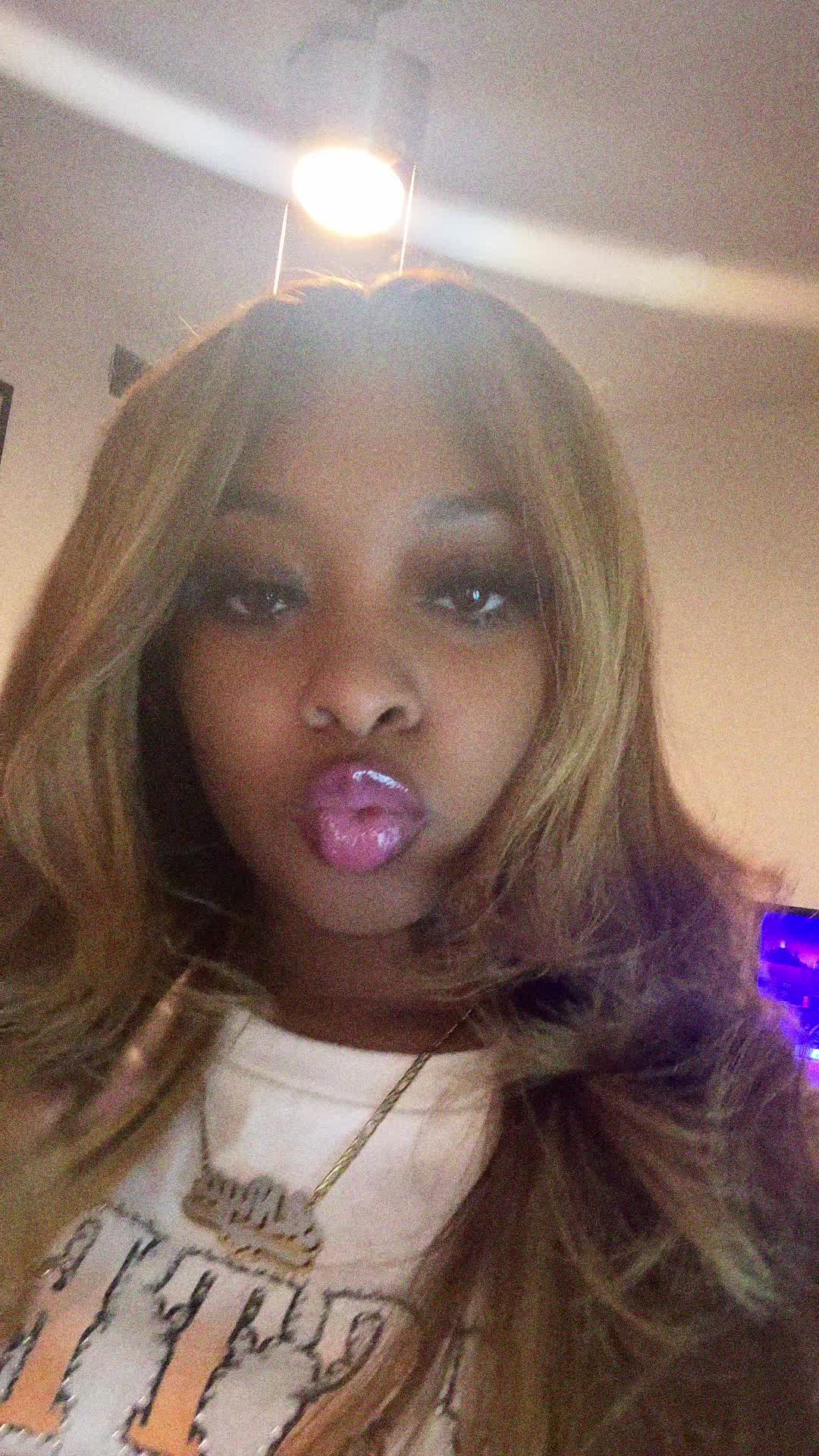 @niyamarieee__