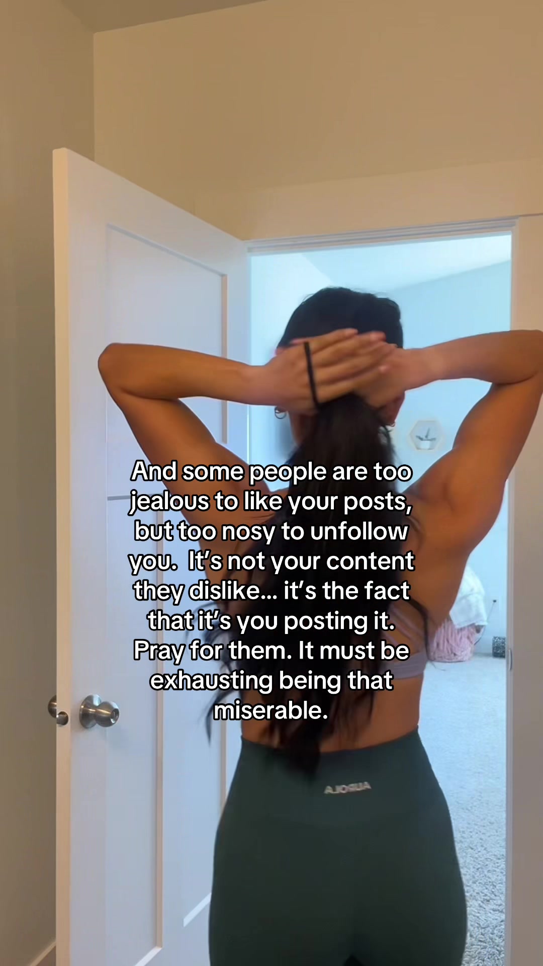 @dihanajones