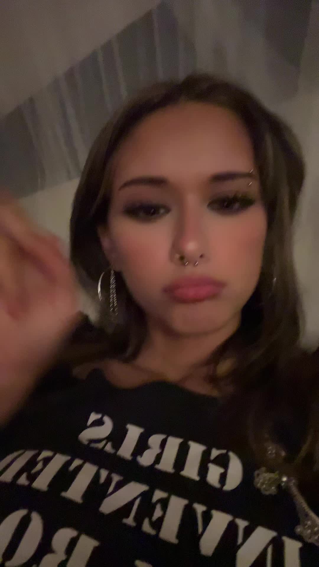 @ahailoh