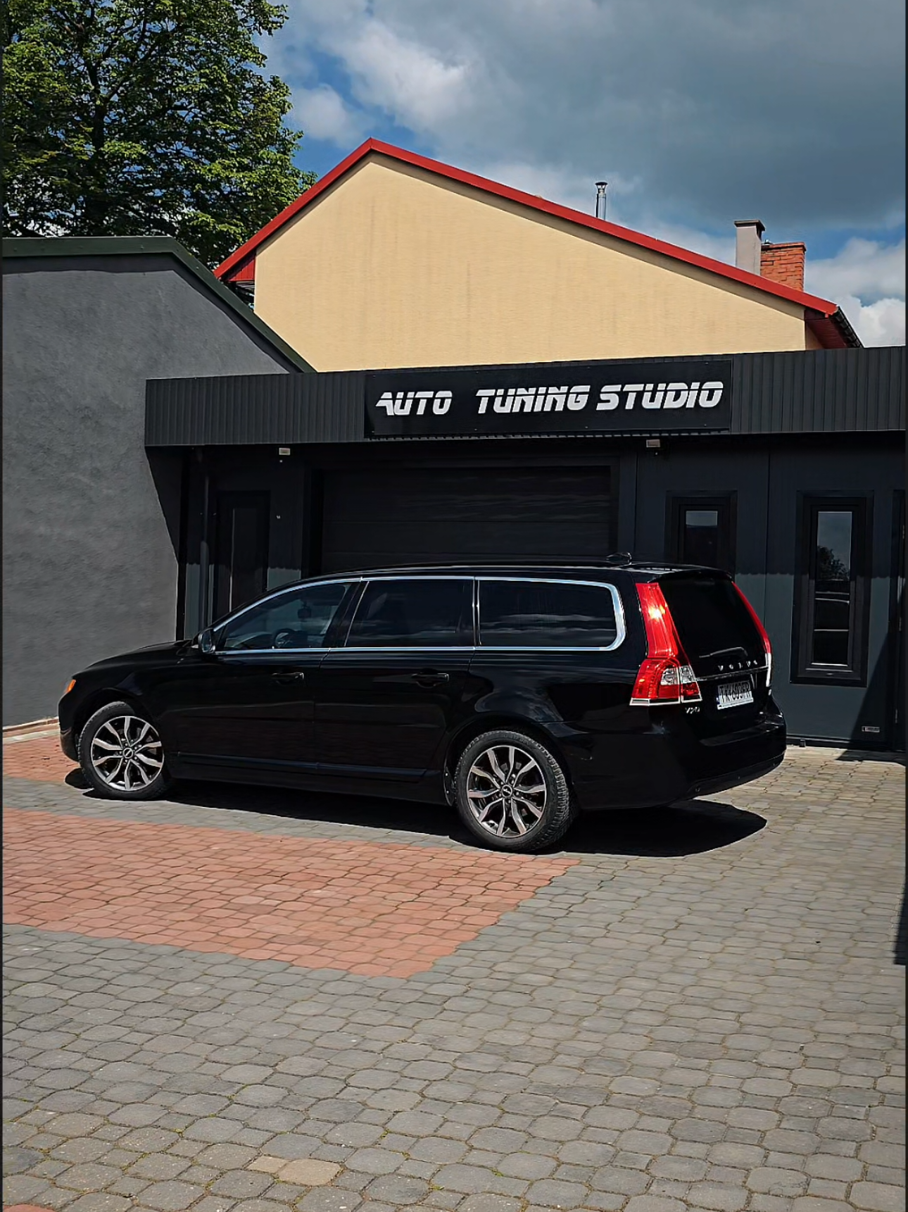 @Auto tuning studio