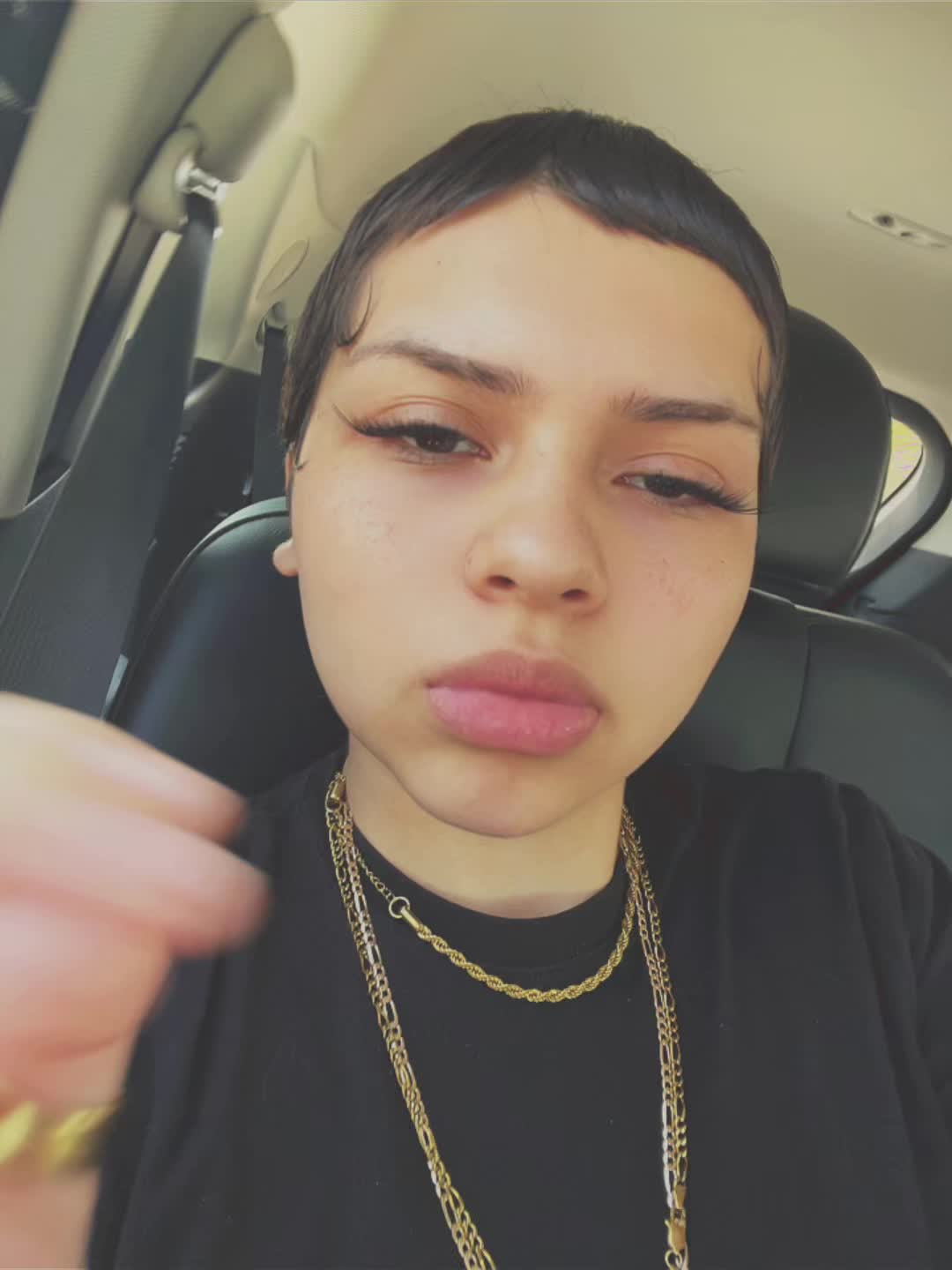 @AliveAlaine