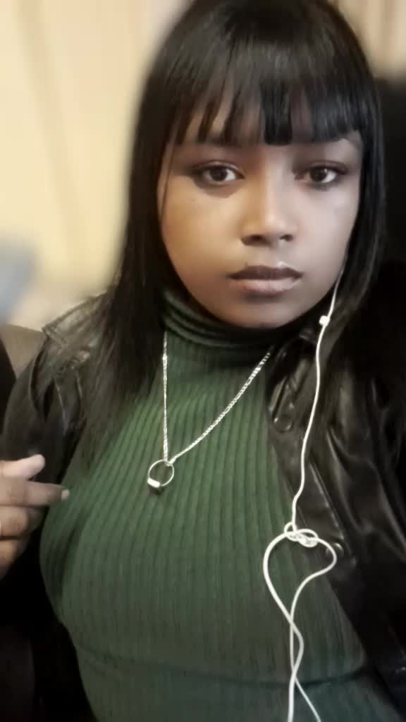 @Lameesa👑