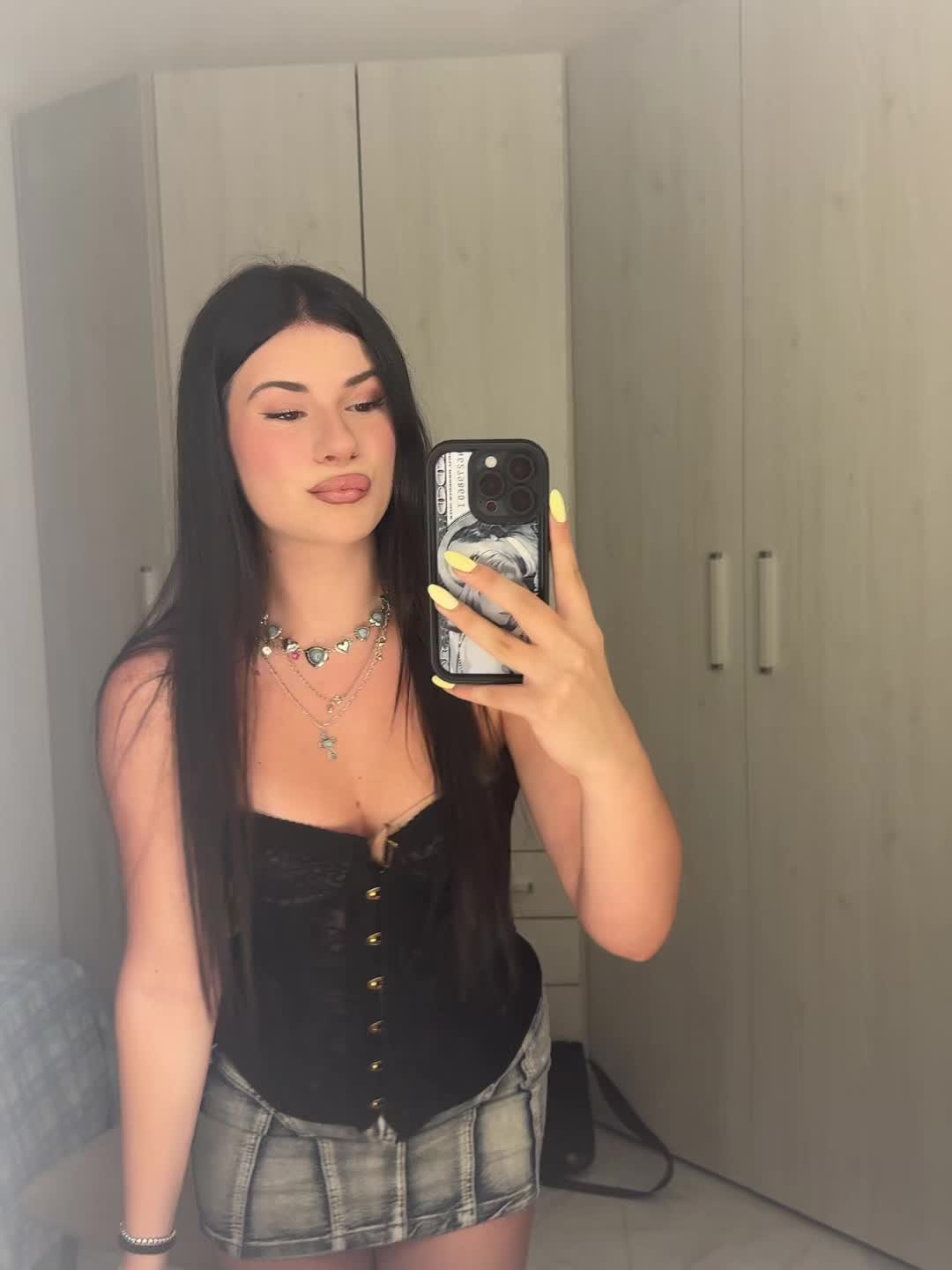 @camilla🐈&zwj;⬛🍸🪩
