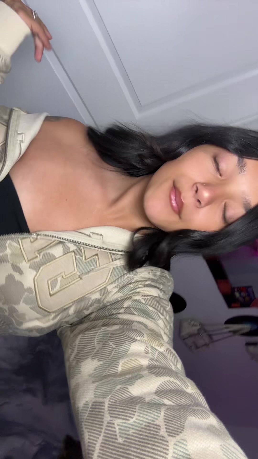 @.