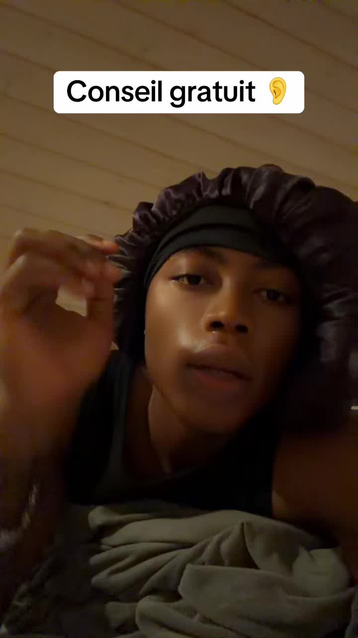 @Kimberleylecritiqueur