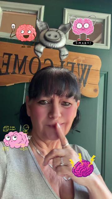 @SuzyQ_