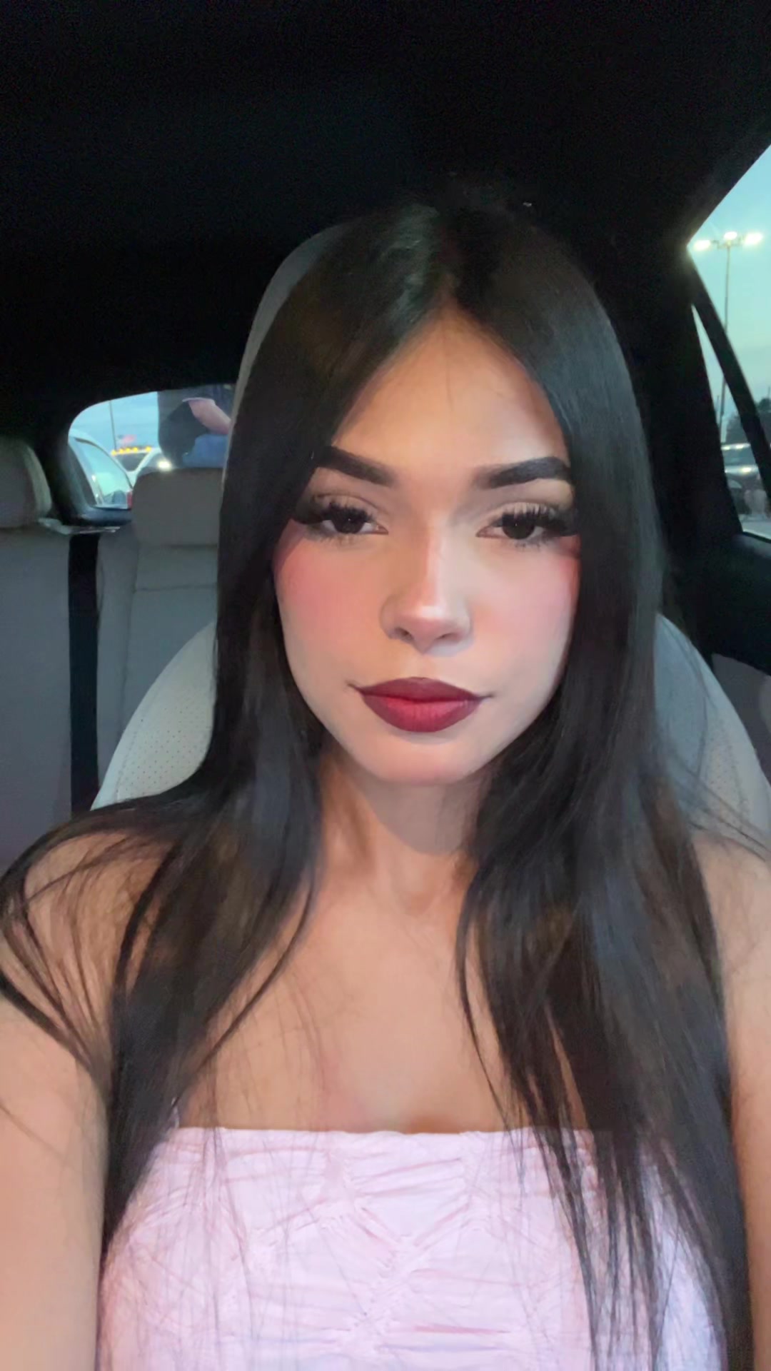 @Yenniret
