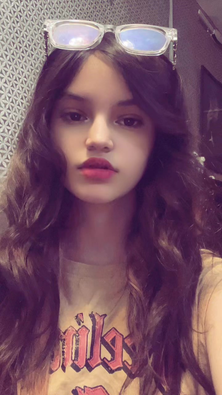 @𝐘𝐀𝐌𝐍𝐀🧟♀️