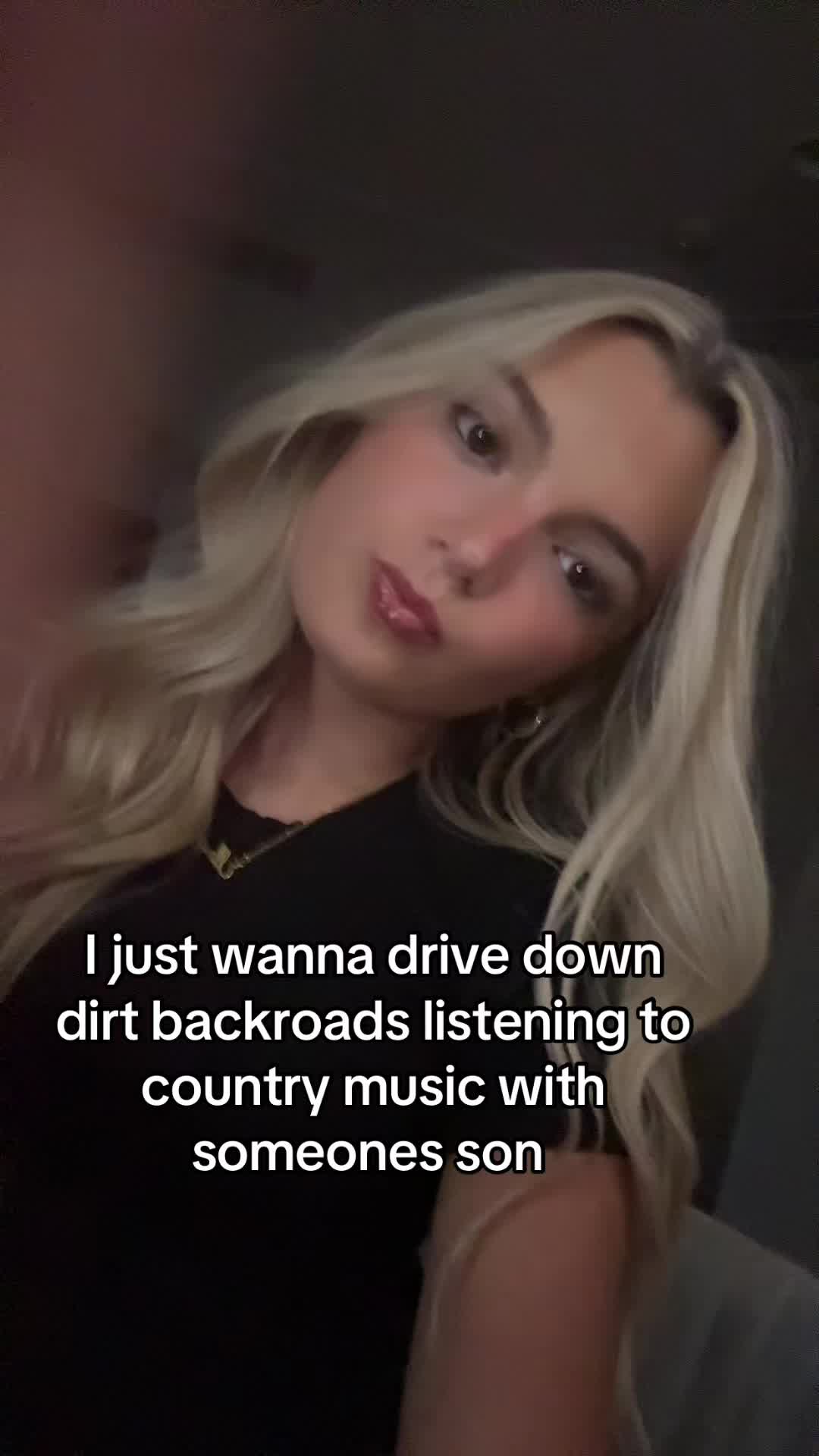 @E🤍