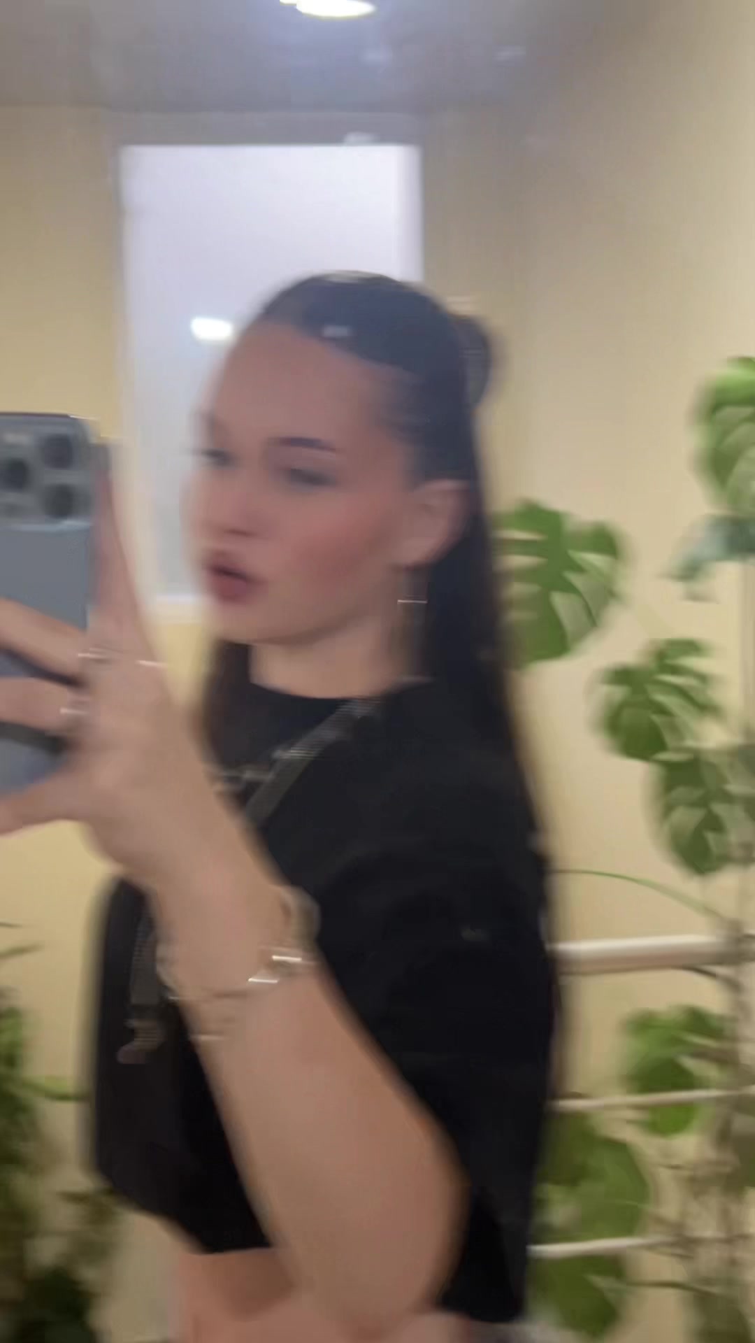 @👸🏽