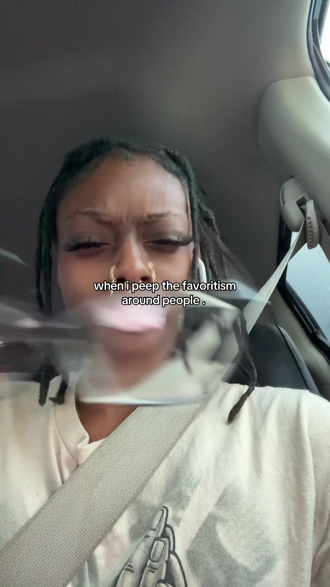 @🫀👩🏾&zwj;❤️&zwj;💋&zwj;👨🏻