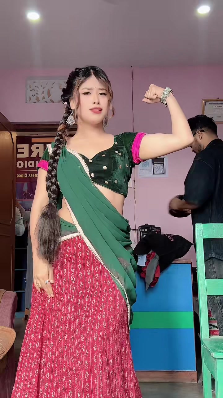 @SanJ&aring;&ntilde;&aring; Gurung