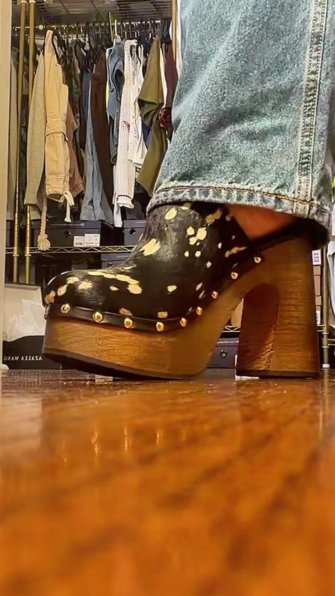 @Curlmel ๐ Fashion Finds